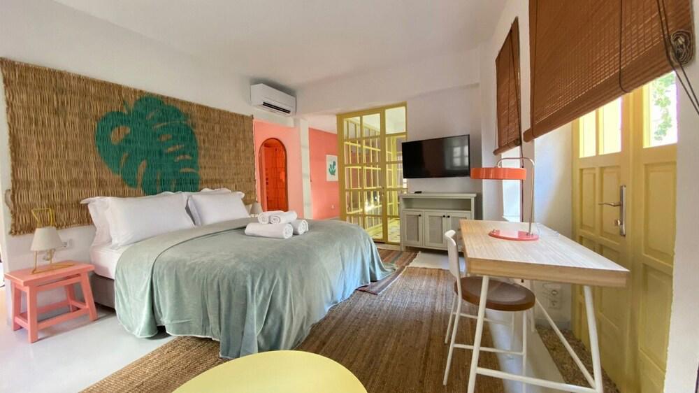 Bono Hotel Old Town