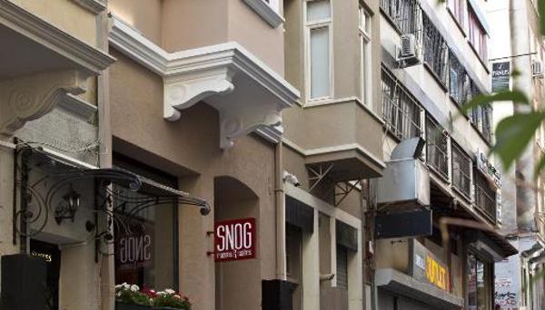 Snog Rooms & Suites