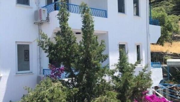 Saranda Beach Pansiyon