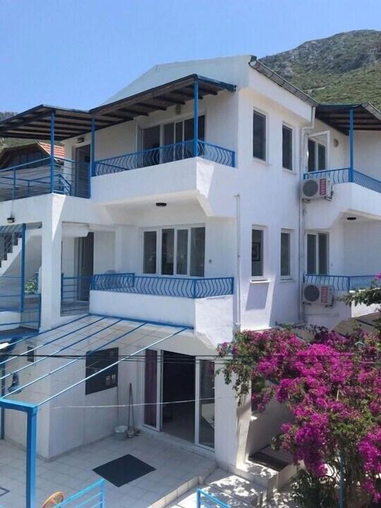 Saranda Beach Pansiyon