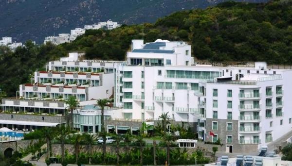 Maira Deluxe Resort Hotel