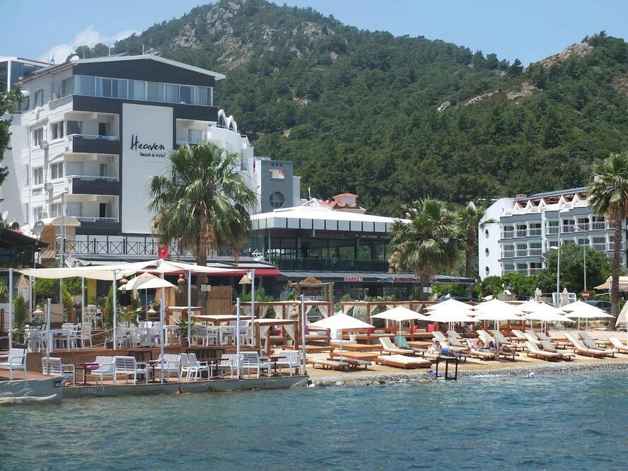 Heaven Beach Hotel
