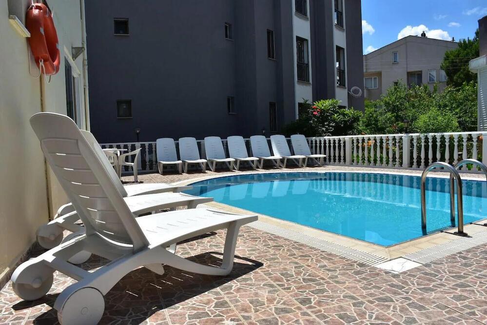 Comfort Inn Otel