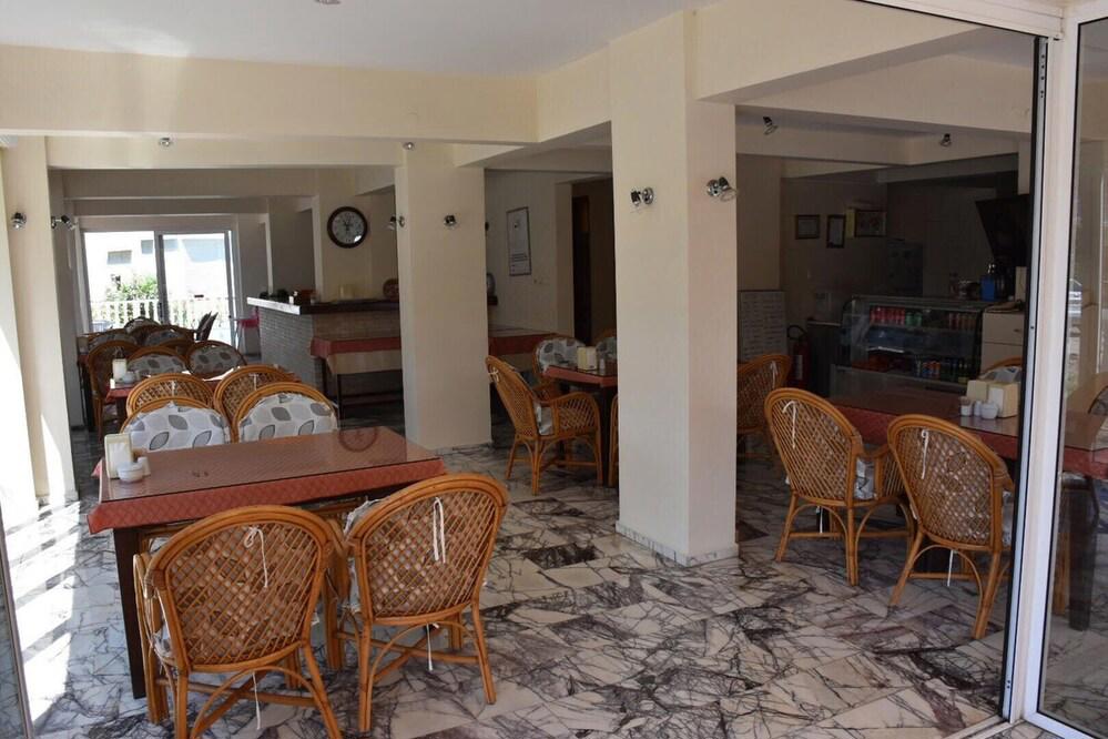 Comfort Inn Otel