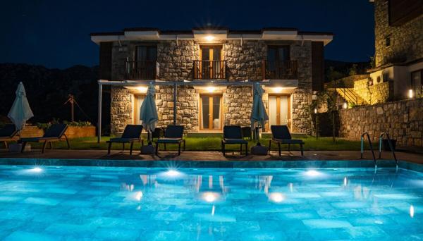 Alice Tatil Evi