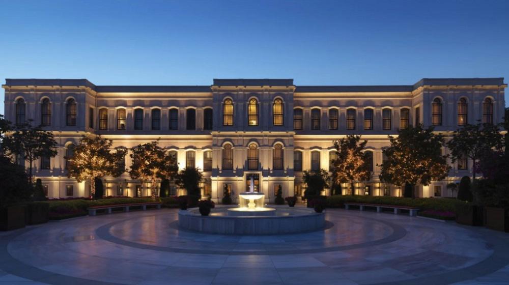 Four Seasons Hotel İstanbul At The Bosphorus