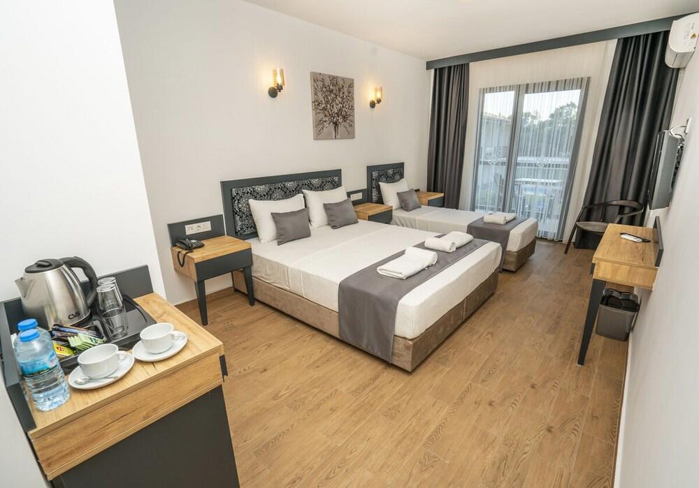 Marmaris Kensington Green