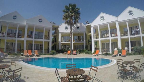 Partmezzo Apart Hotel