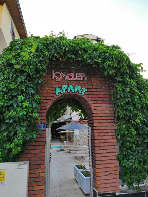 İçmeler Apart
