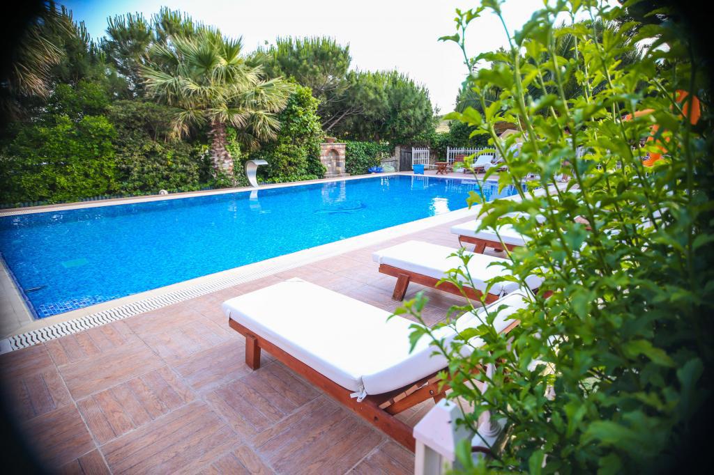 Bozcaada Destina Suit Otel