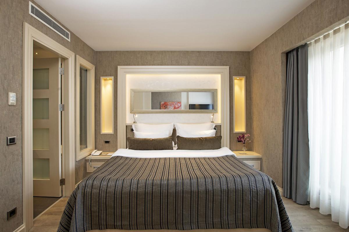 Limak Eurasia Luxury Hotel