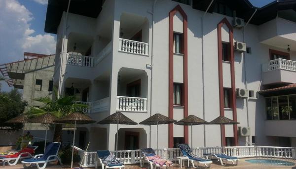 Champagne Apartments