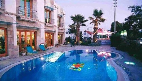 Maira Beach Hotel