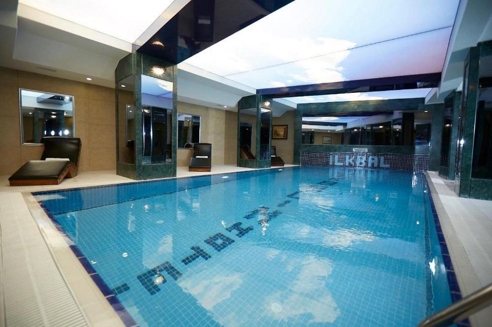 Ilkbal Deluxe Hotel