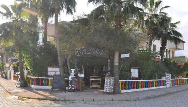 La Luna Pension
