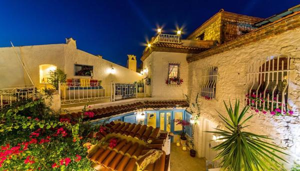 8 Oda Boutique Homes