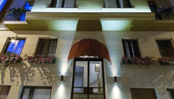 Walton Hotels Galata
