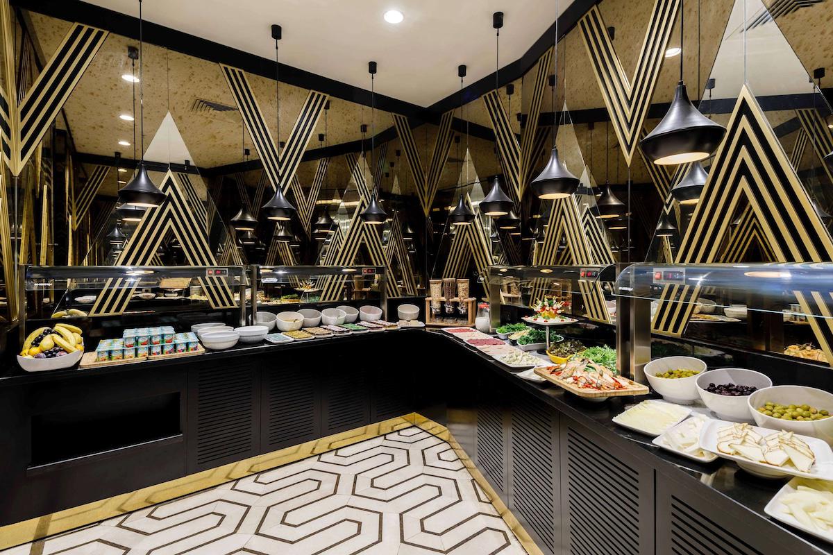 Ramada by Wyndham İstanbul Golden Horn