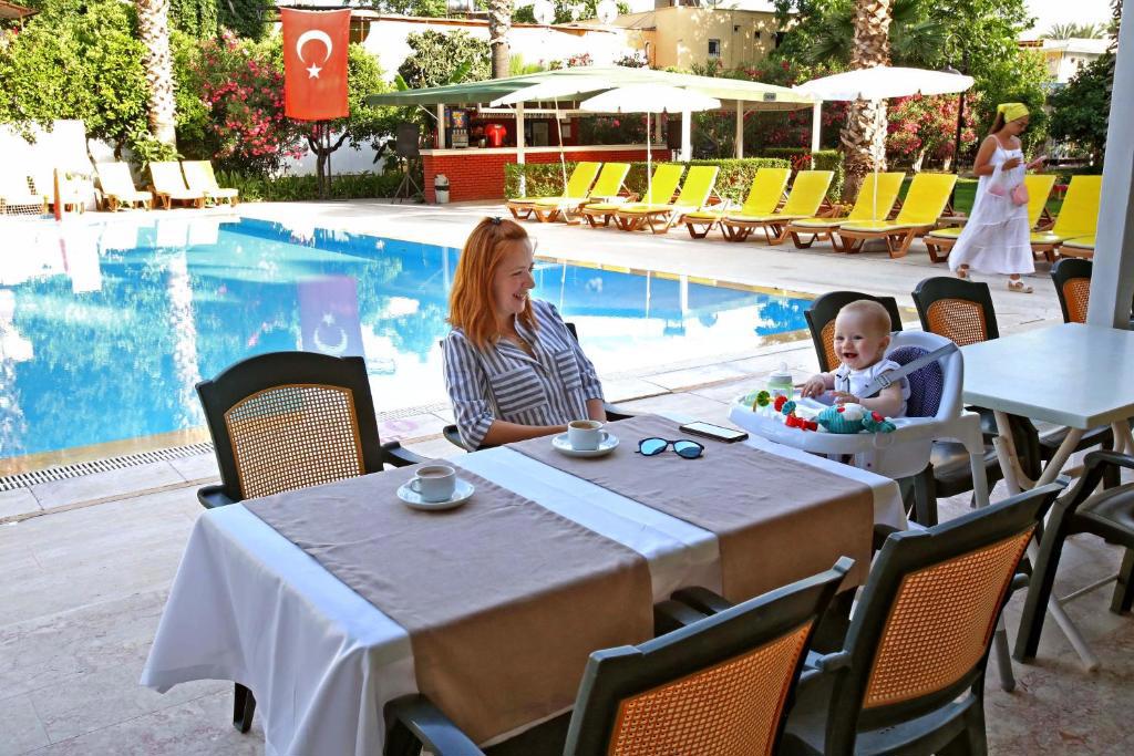 Malibu Garden Resort Hotel