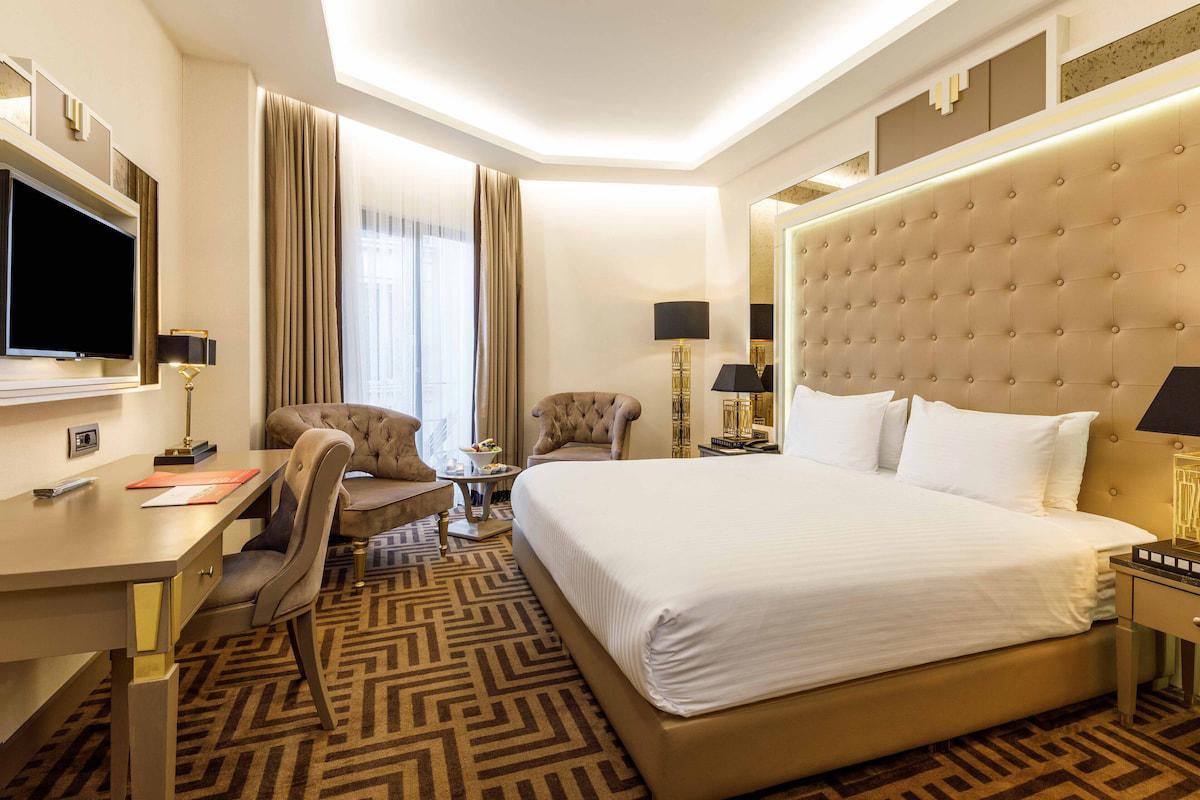 Ramada by Wyndham İstanbul Golden Horn