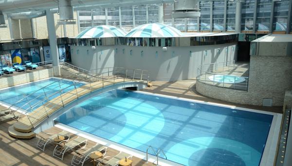 Pullman İstanbul Hotel & Convention Center