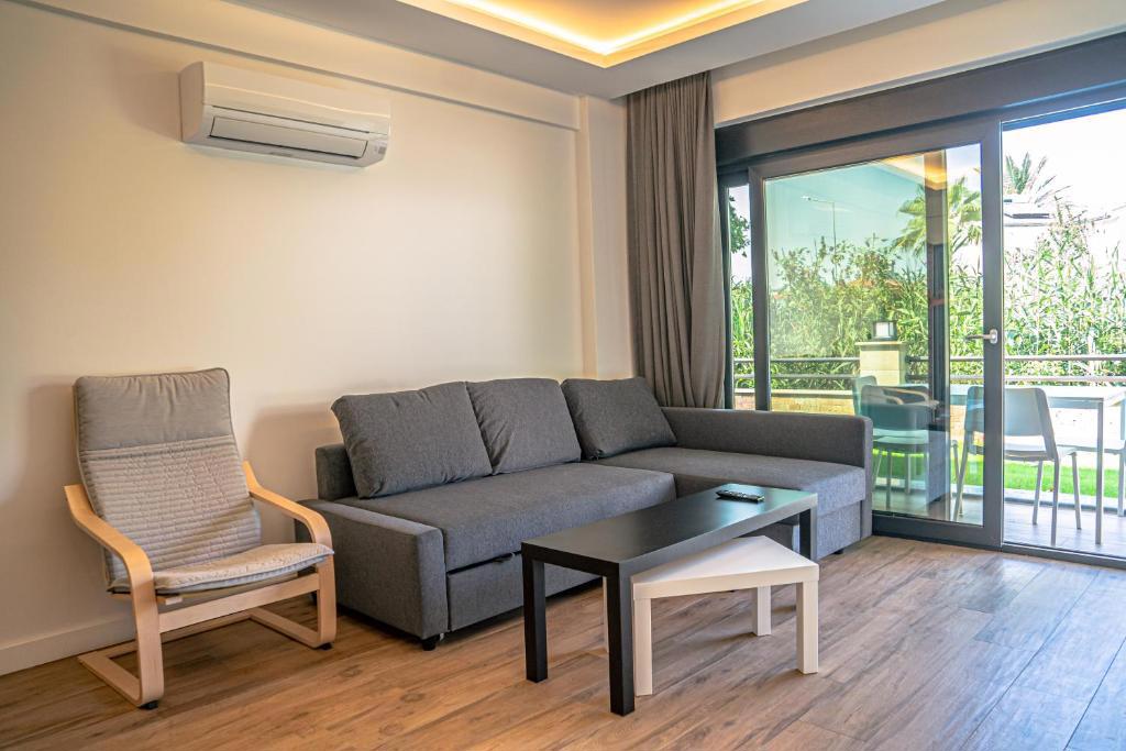 Sweet Home Kemer Apartments