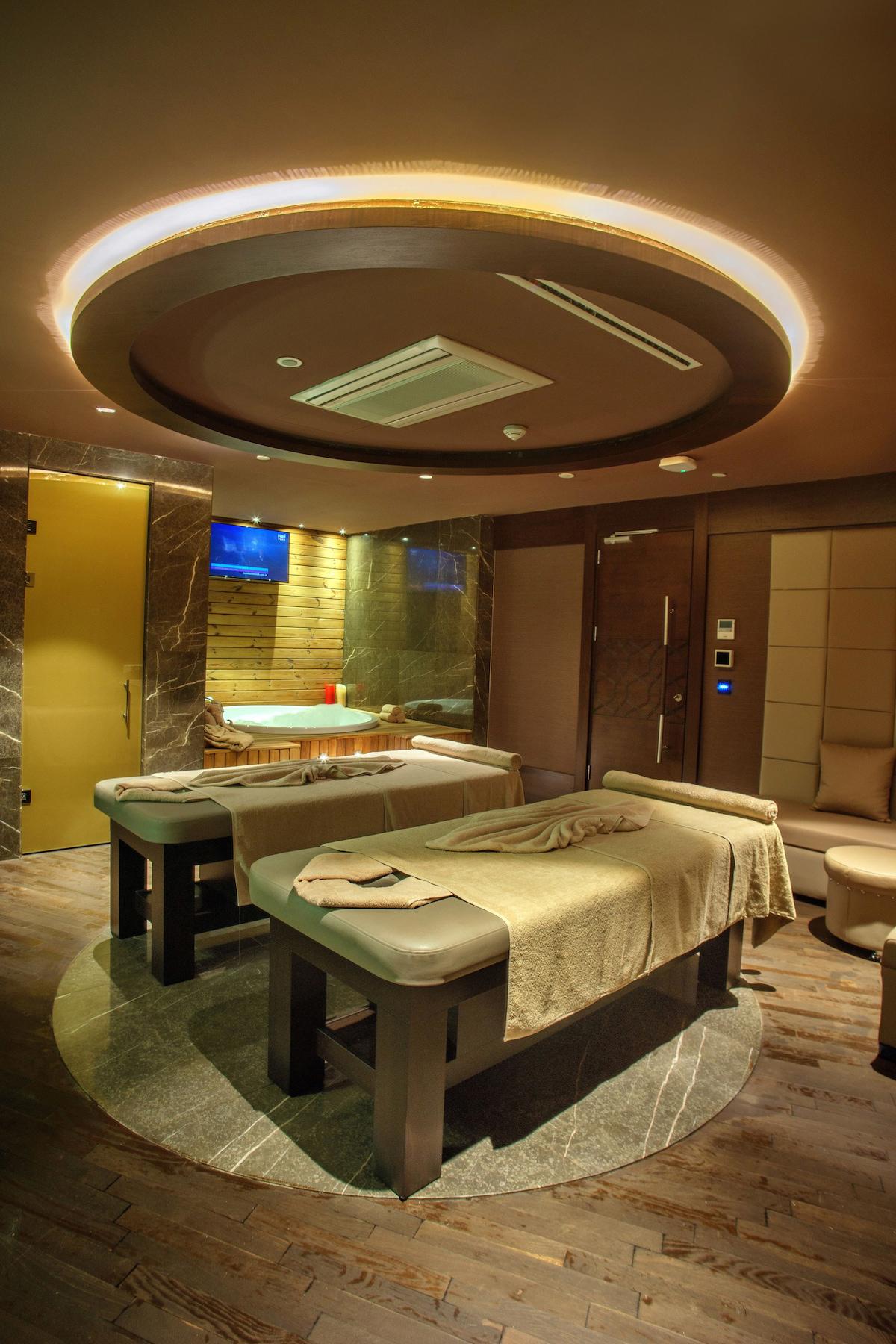 Pullman İstanbul Hotel & Convention Center