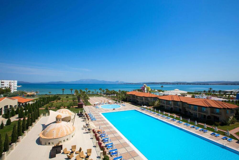 Radisson Blu Resort & Spa Çeşme