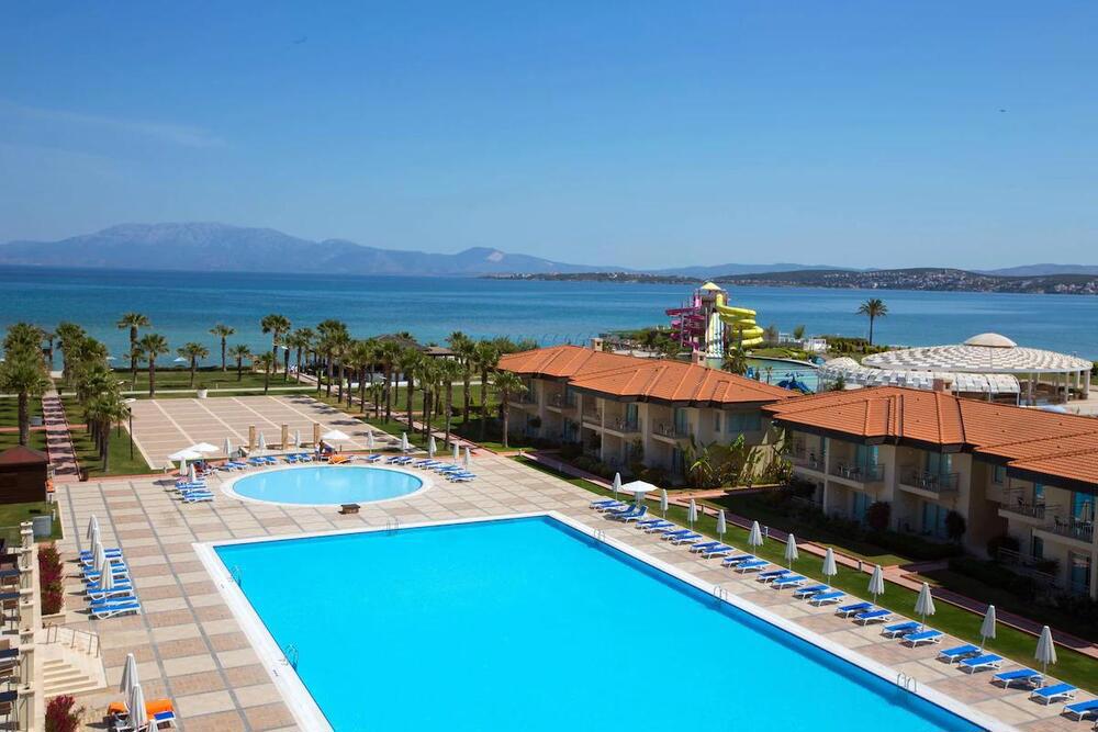 Radisson Blu Resort & Spa Çeşme
