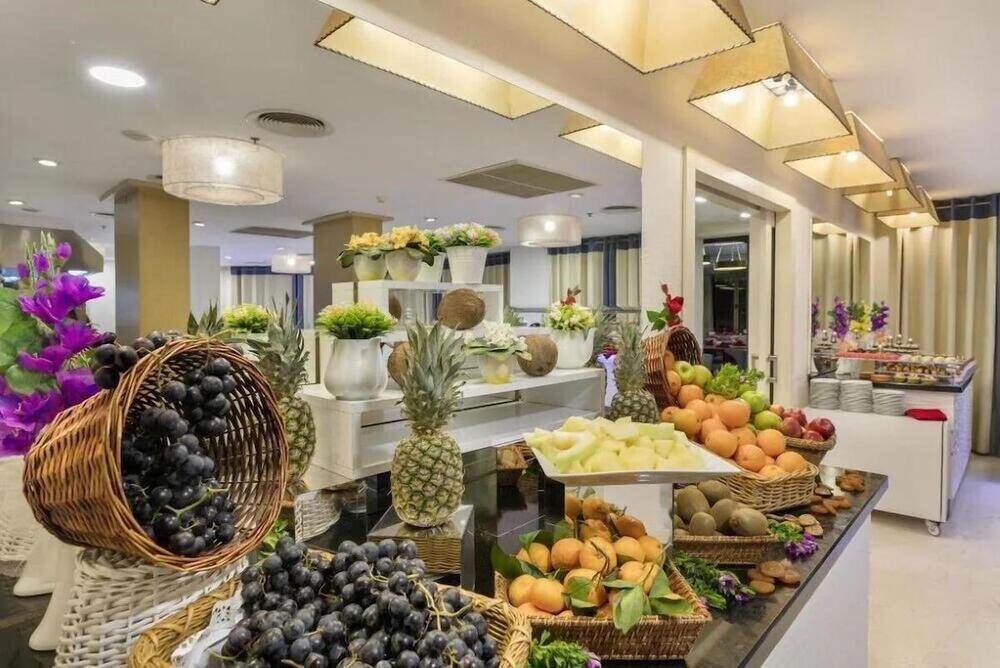 Sisus Marina Hotel