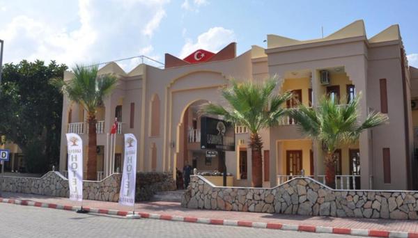 La Nova Hotel