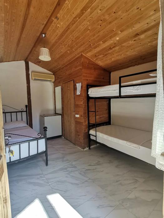 Pitos Bungalows