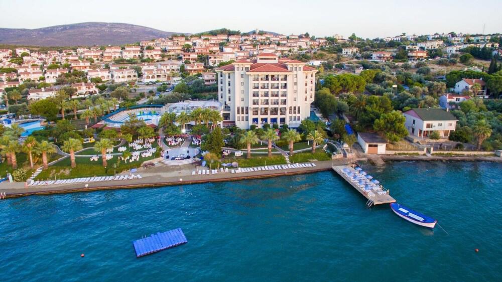 Medis Hotel Çeşme
