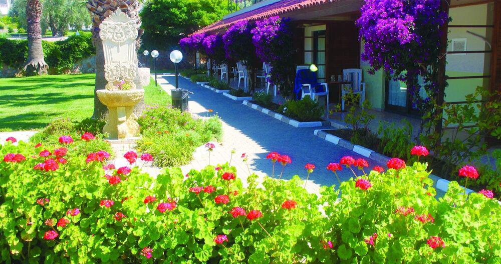 Medis Hotel Çeşme