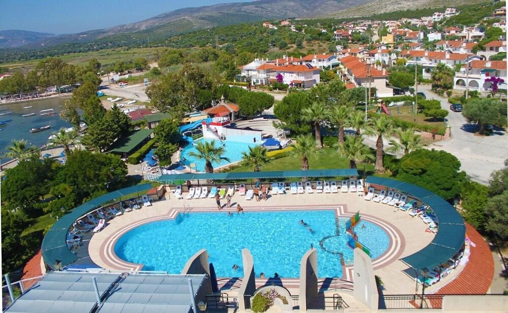 Medis Hotel Çeşme