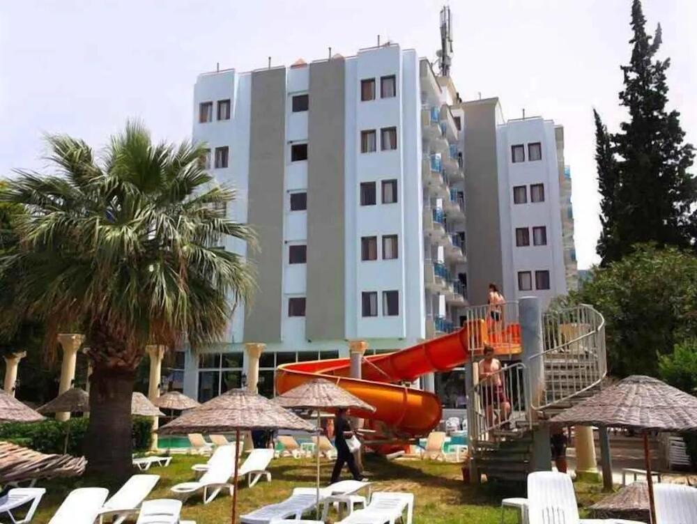 Palmira Beach Hotel