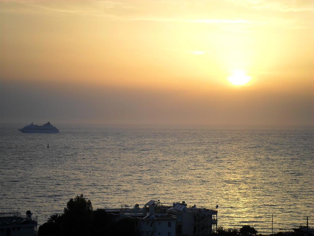 Albora Hotel Kuşadası
