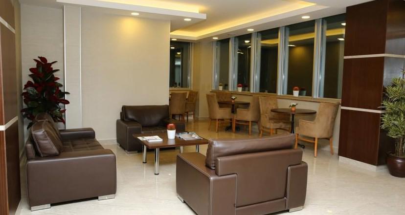 Golden Lounge Hotel