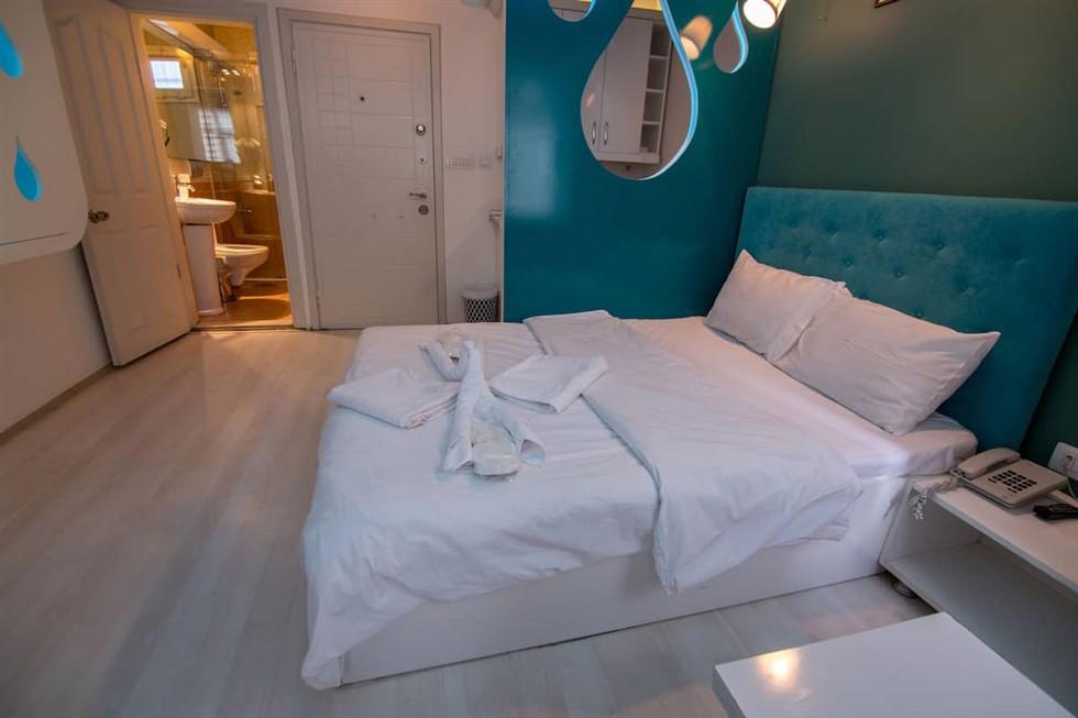 Element Suites
