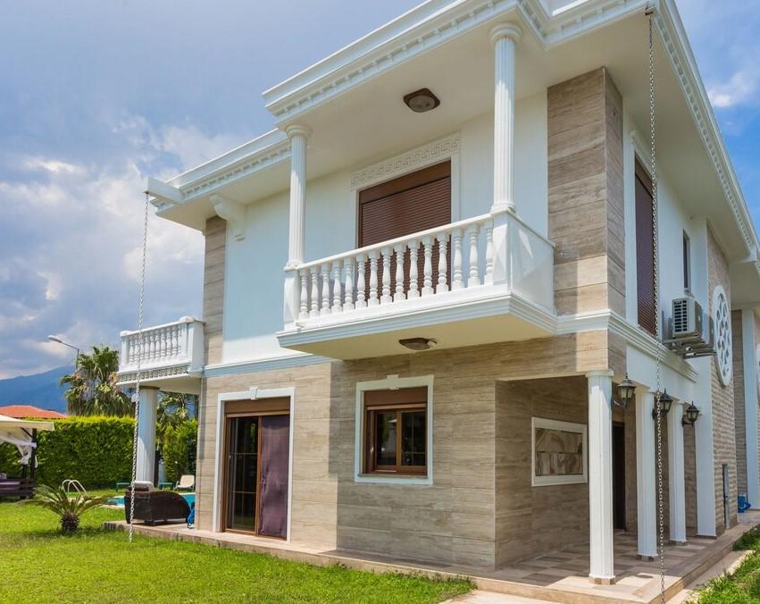 Villa Mare By Villatatilin