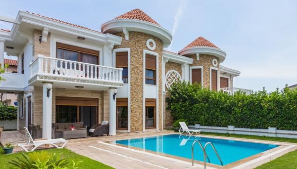 Villa Mare By Villatatilin