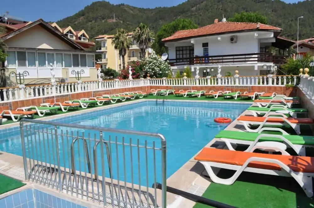 Hotel 47