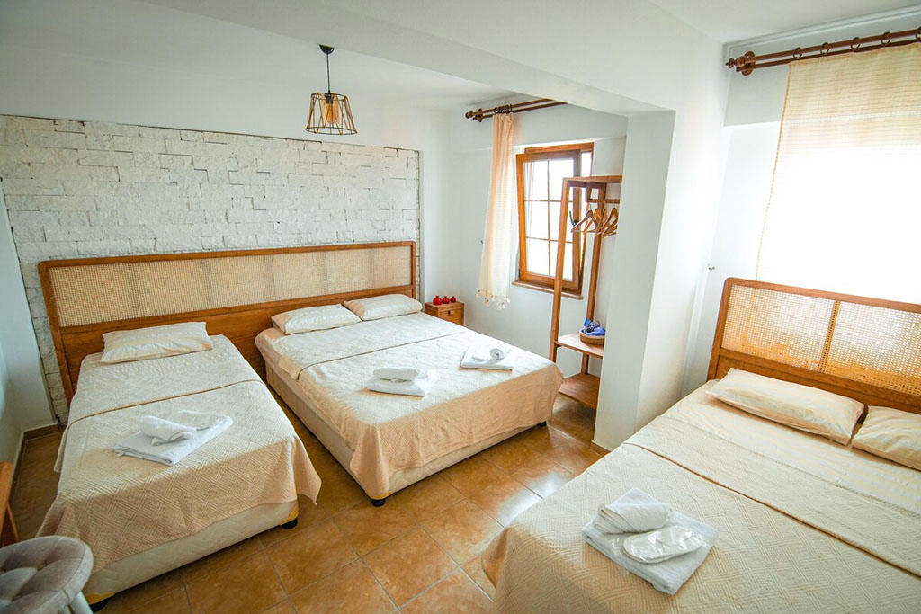Eftelya Hotel
