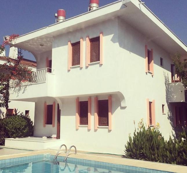 Flower Villa Apart