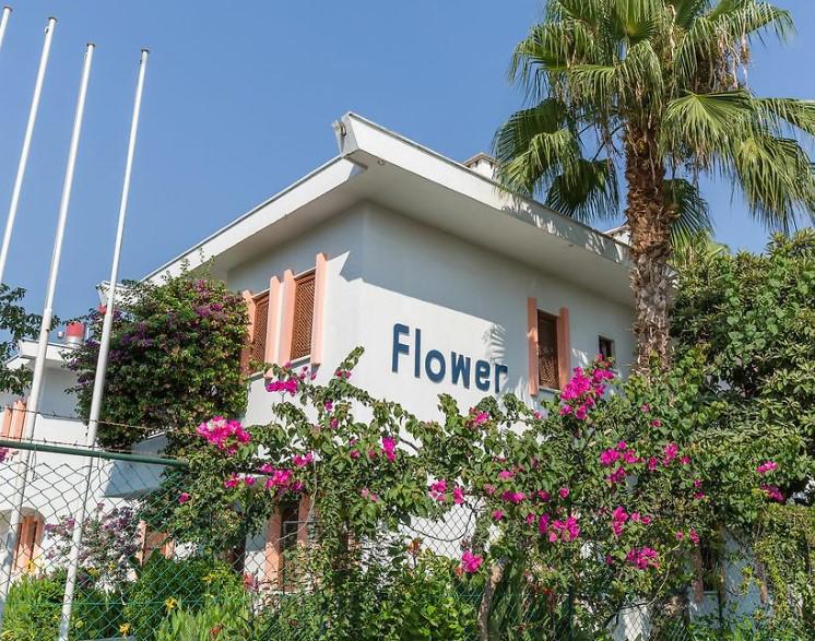 Flower Villa Apart