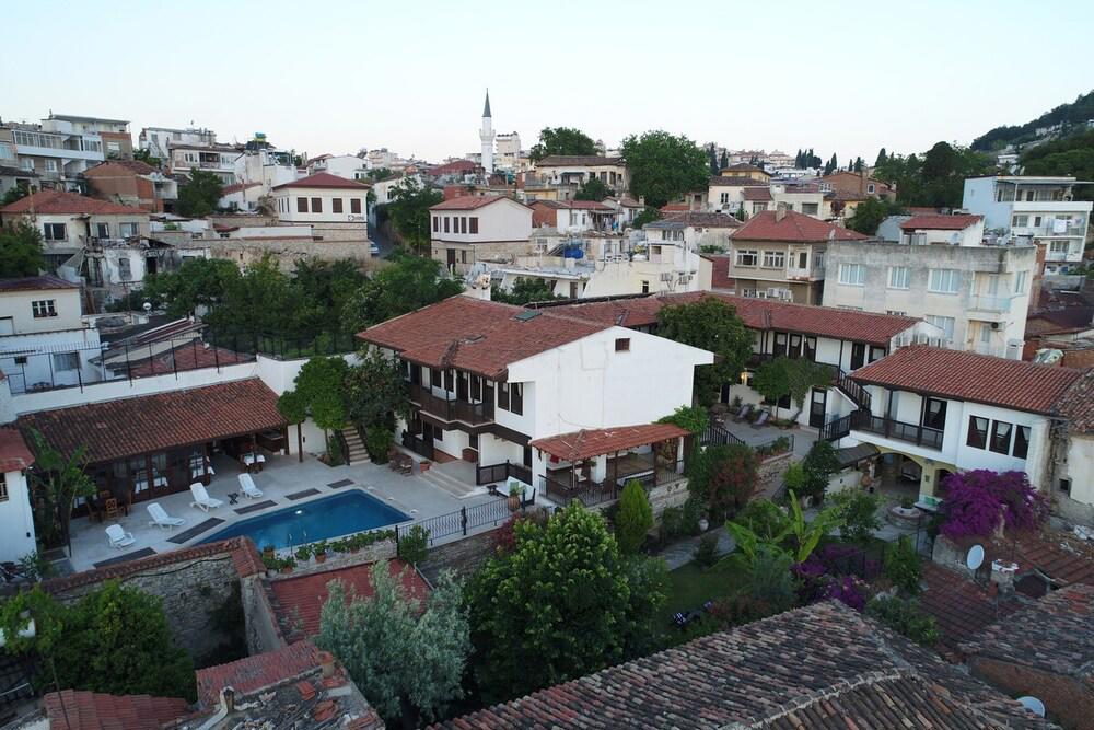 Villa Konak