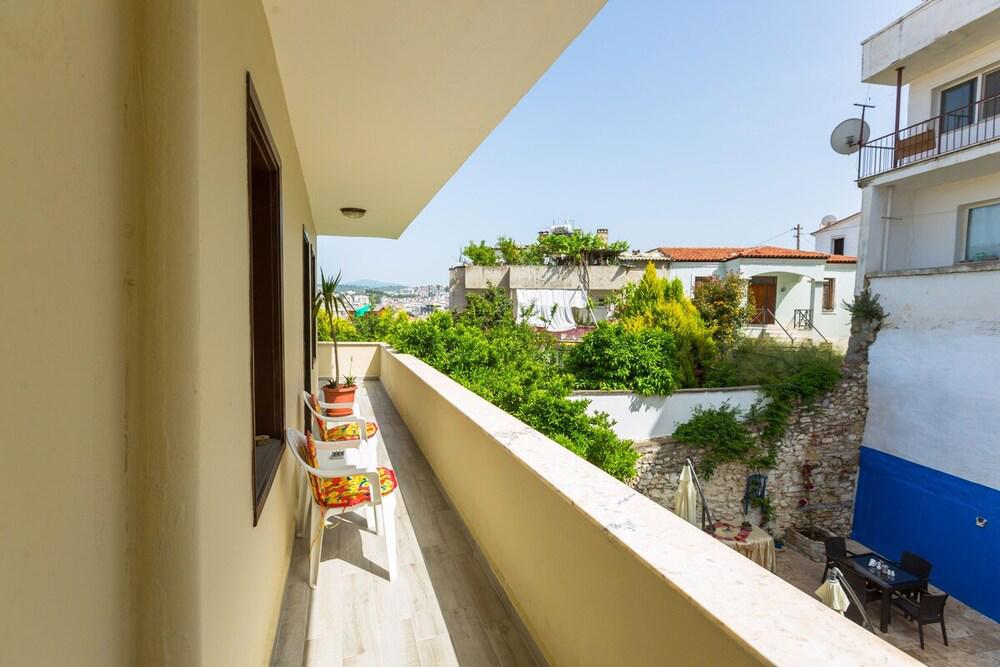 Old Town Boutique Hotel