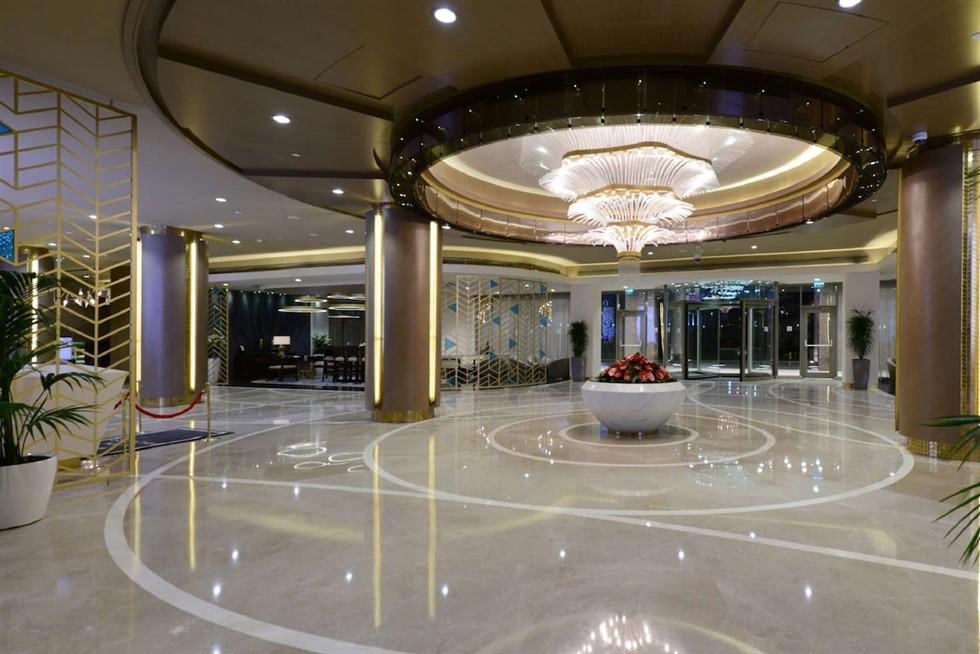 Hilton İstanbul Kozyatağı