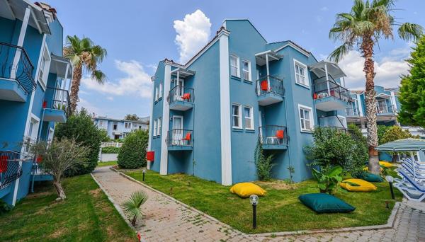 Blue Pearl Hotel & Apartments