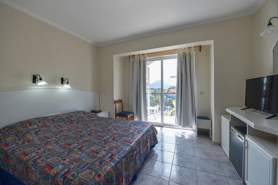 Blue Pearl Hotel & Apartments